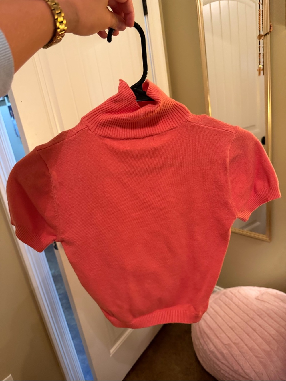 Short Coral Turtleneck Sweater - Women's